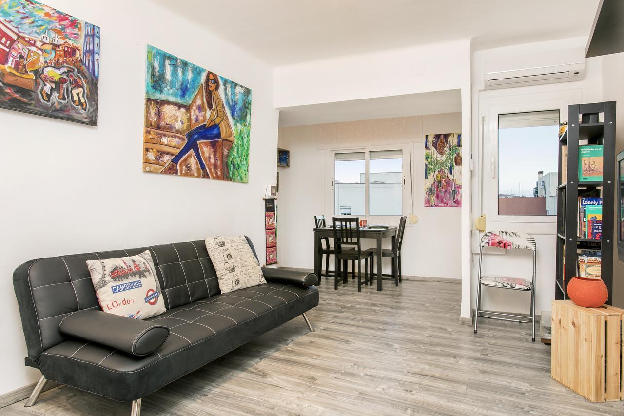 Apartamento Baba L'Hospitalet de Llobregat Exterior foto